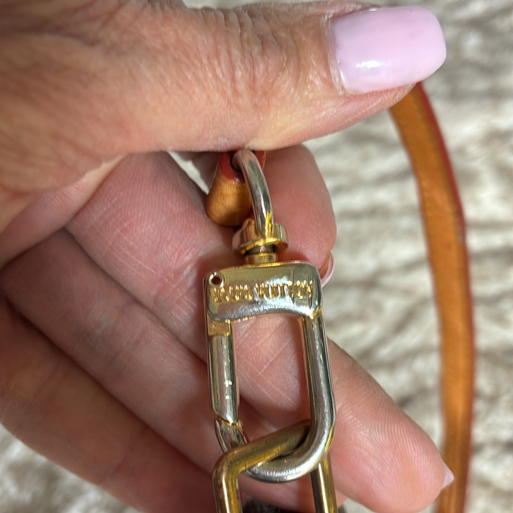 Authentic Louis Vuitton Musette salsa crossbody - Picture 9 of 11